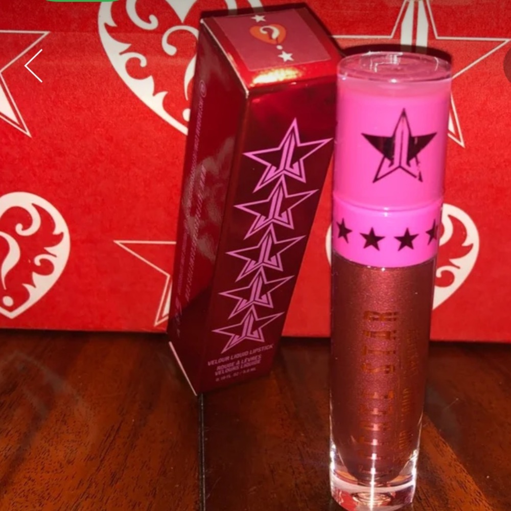 JSC “?” Mystery Velour Liquid Lipstick